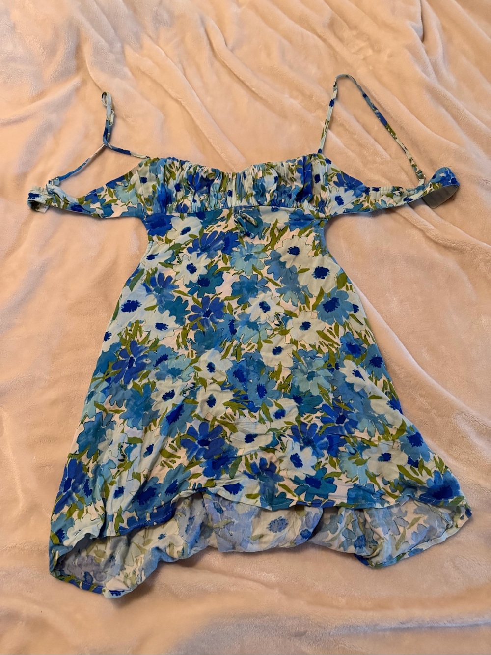 Stella Laguna Beach Blue Floral Mini Dress
